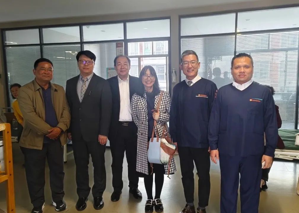 王晓东院长对的场巳知子一行的来访表示欢迎.jpg